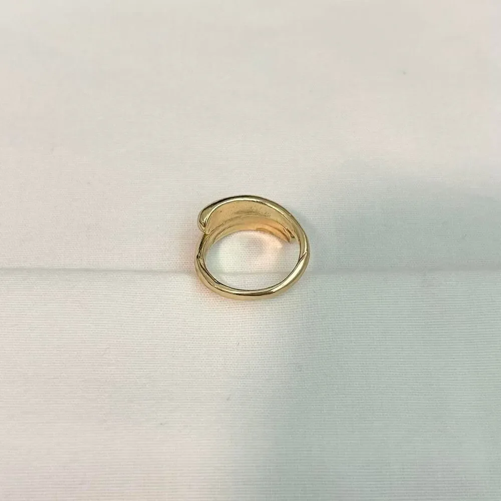 Vintage Inspired Luxury Gold Ring